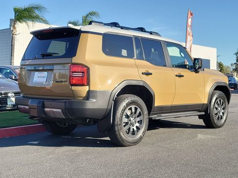 Used 2026 Toyota Land Cruiser w/ Premium Package image 33