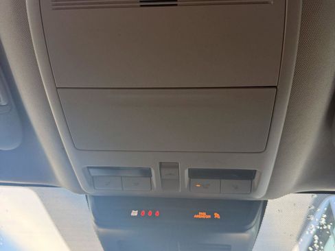 Used 2025 MAZDA CX-50 AWD 2.5 Turbo w/ Cargo Package image 22