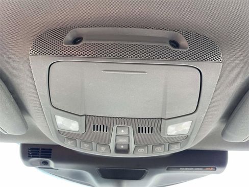 Used 2022 Lincoln Nautilus Reserve w/ Equipment Group 201A image 29