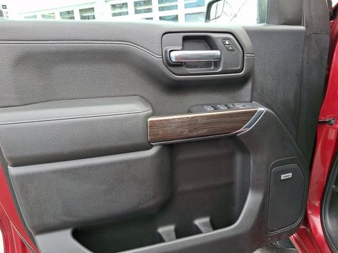 Used 2019 Chevrolet Silverado 1500 RST image 14