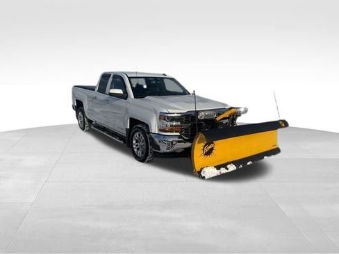 Used 2018 Chevrolet Silverado 1500 LT w/ All Star Edition image 7