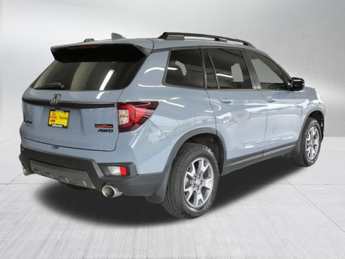 Used 2022 Honda Passport TrailSport image 7