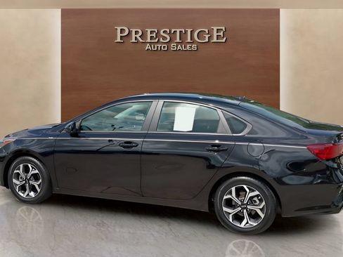 Used 2021 Kia Forte LXS FWD image 32
