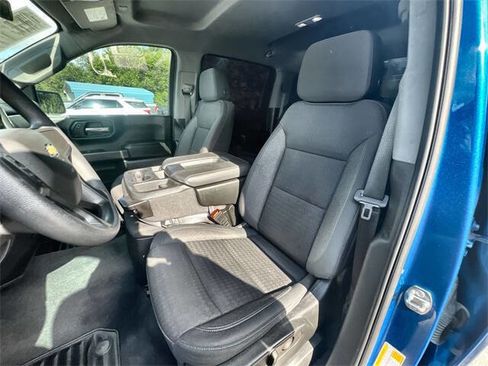 Used 2022 Chevrolet Silverado 1500 Custom w/ LPO, Dark Essentials Package image 18
