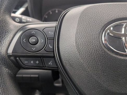 Used 2023 Toyota Corolla LE image 17