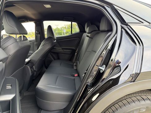 New 2026 Subaru Uncharted AWD image 27