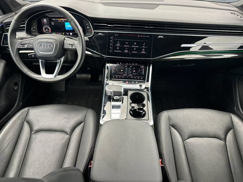 Used 2023 Audi Q7 3.0T Prestige w/ Prestige Package AWD/4WD image 12