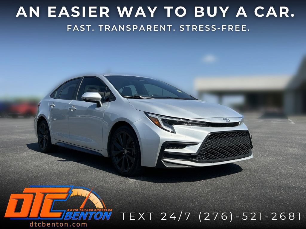 Used 2023 Toyota Corolla SE FWD image 1