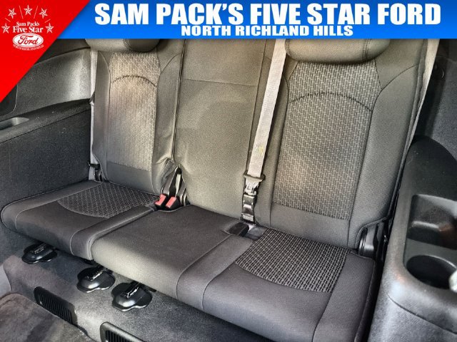 Used 2009 Chevrolet Traverse LT w/ California Edition Package FWD image 30