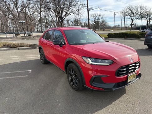 Used 2023 Honda HR-V Sport image 17