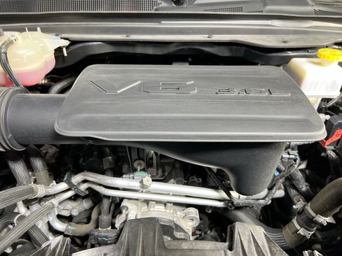 Used 2023 RAM 1500 Big Horn AWD/4WD image 29