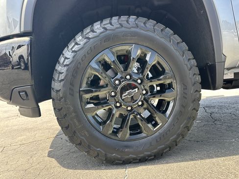 New 2026 Chevrolet Silverado 2500 LT w/ Trail Boss Package AWD/4WD image 13