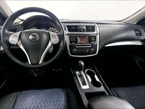 Used 2016 Nissan Altima 2.5 S w/ Power Driver Seat Package FWD image 14