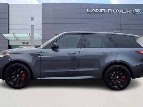 New 2025 Land Rover Range Rover Sport Dynamic SE image 3