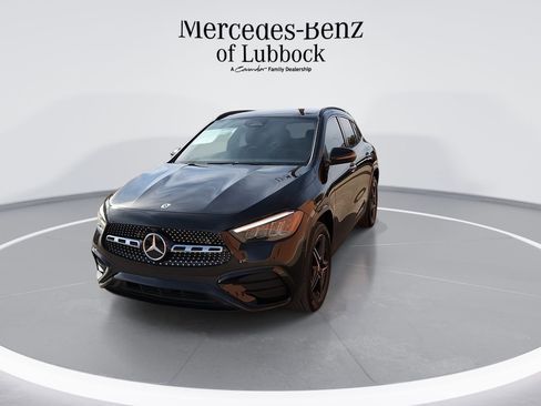 New 2025 Mercedes-Benz GLA 250 4MATIC image 3