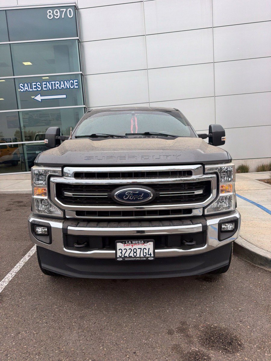 Used 2022 Ford F250 Lariat w/ Lariat Ultimate Package AWD/4WD image 2