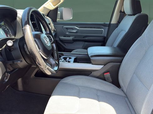 Used 2020 RAM 1500 Big Horn AWD/4WD image 22