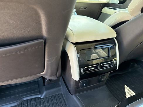 Used 2021 Lincoln Aviator Black Label w/ Dynamic Handling Package image 11