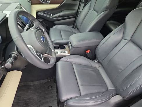 Used 2022 Subaru Ascent Touring w/ Popular Package #2A image 2