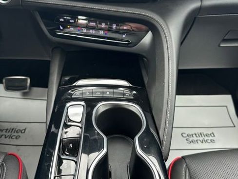 Used 2023 Buick Envision Essence w/ Sport Touring Package image 31