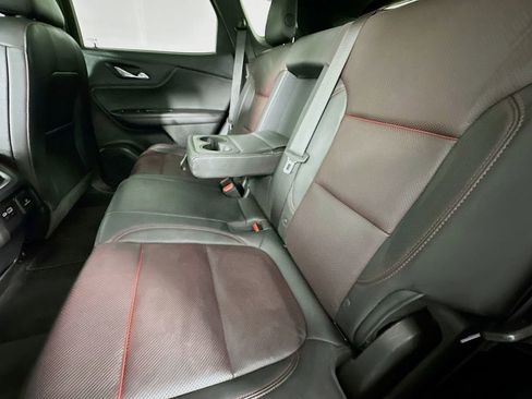 Used 2021 Chevrolet Blazer RS w/ Enhanced Convenience Package FWD image 4