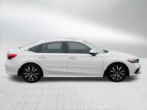 Used 2024 Honda Civic EX image 8