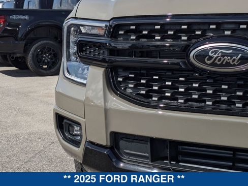 New 2025 Ford Ranger XLT w/ Black Appearance Package AWD/4WD image 10