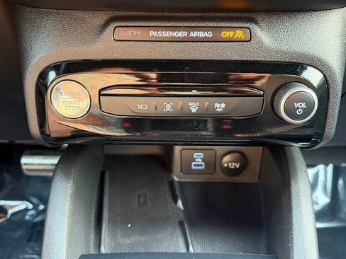 Certified 2023 Ford Escape ST-Line Select w/ Tech Pack #2 AWD/4WD image 25