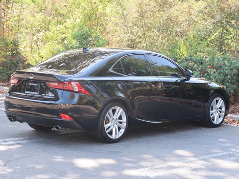 Used 2016 Lexus IS 300 AWD image 8