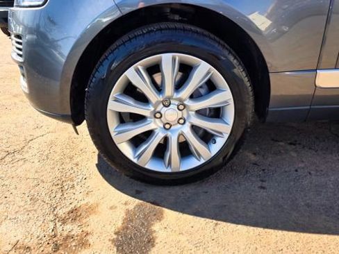 Used 2015 Land Rover Range Rover Supercharged image 60