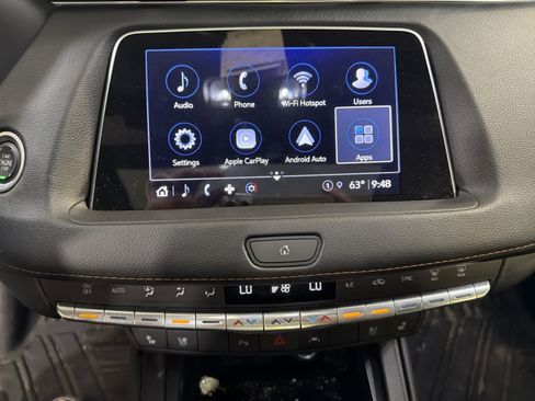 Used 2023 Cadillac XT4 Sport FWD image 16