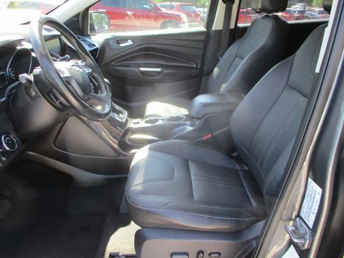 Used 2013 Ford Escape Titanium FWD image 16