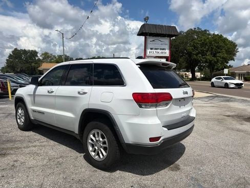 Used 2018 Jeep Grand Cherokee Laredo RWD image 7