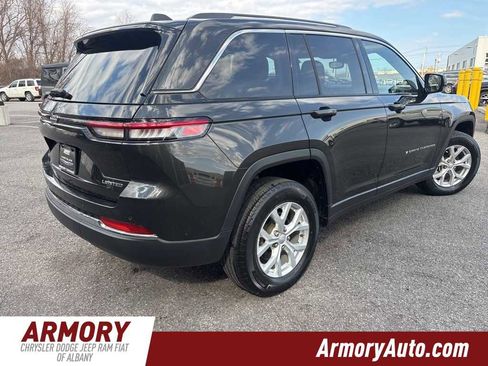 Used 2023 Jeep Grand Cherokee Limited image 41