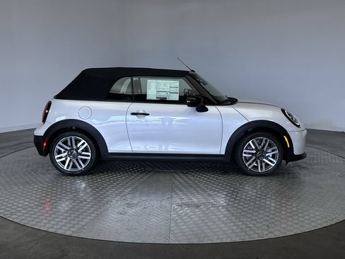 New 2026 MINI Cooper Convertible FWD image 10