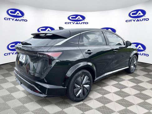Used 2023 Nissan Ariya FWD image 3