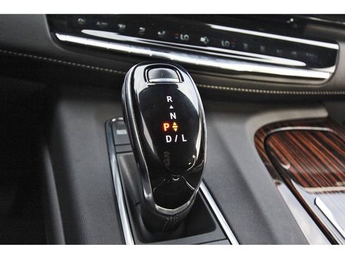 Certified 2024 Cadillac Escalade Luxury image 26