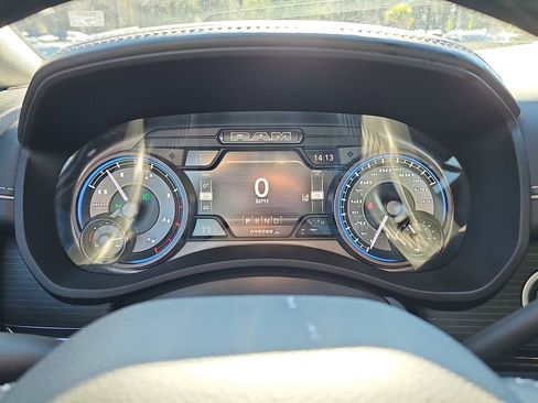 Used 2022 RAM 2500 Limited image 22