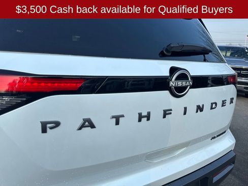 New 2026 Nissan Pathfinder Platinum w/ Cargo Package FWD image 44