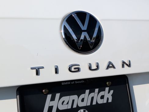 Used 2024 Volkswagen Tiguan Wolfsburg Edition w/ Panoramic Sunroof Package image 11