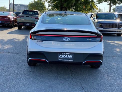New 2026 Hyundai Sonata SE FWD image 6