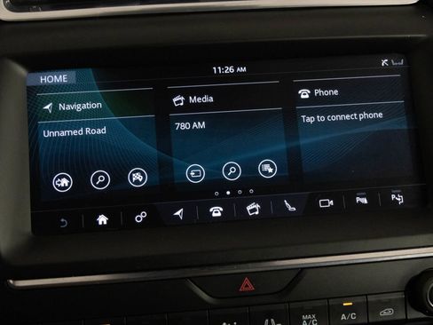 Used 2018 Jaguar E-PACE S image 21