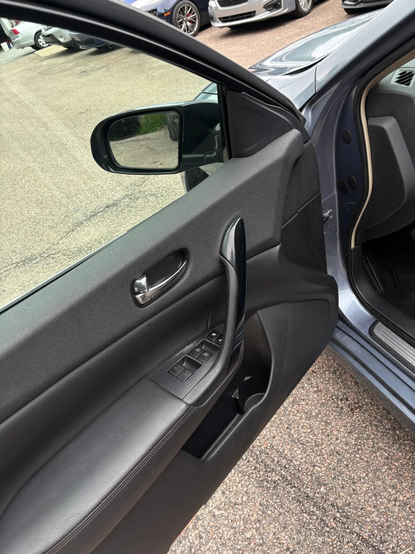 Used 2011 Nissan Maxima 3.5 SV w/ Monitor Pkg FWD image 45