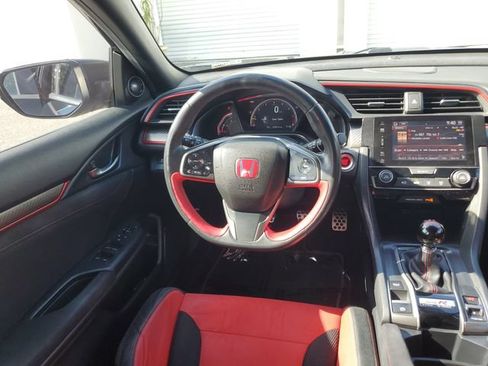Used 2018 Honda Civic Type R image 13