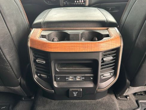 Used 2021 RAM 1500 Limited w/ Bed Utility Group image 20