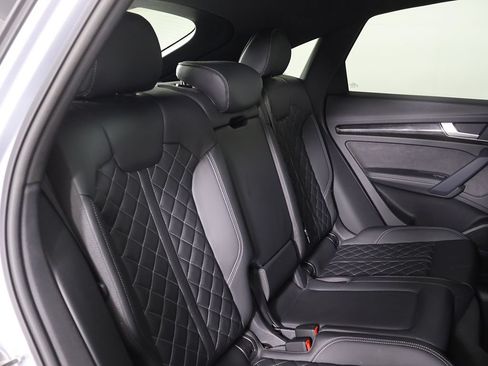 Used 2023 Audi SQ5 Premium Plus w/ Premium Plus Package AWD/4WD image 32