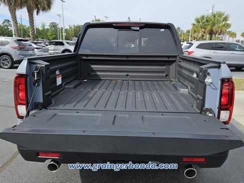 New 2026 Honda Ridgeline Black Edition image 12