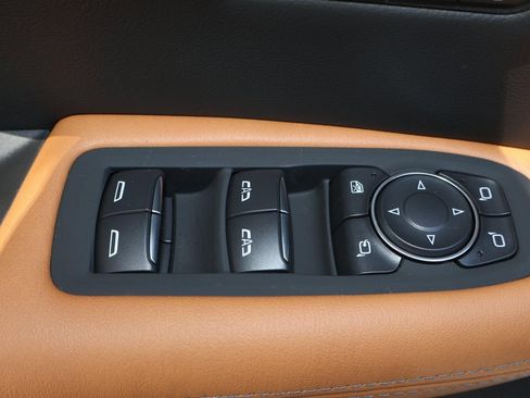 New 2025 Cadillac XT5 Premium Luxury w/ Technology Package image 11