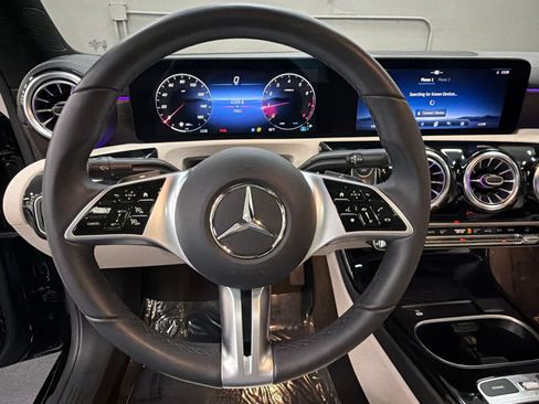 Used 2026 Mercedes-Benz CLA 250 image 28