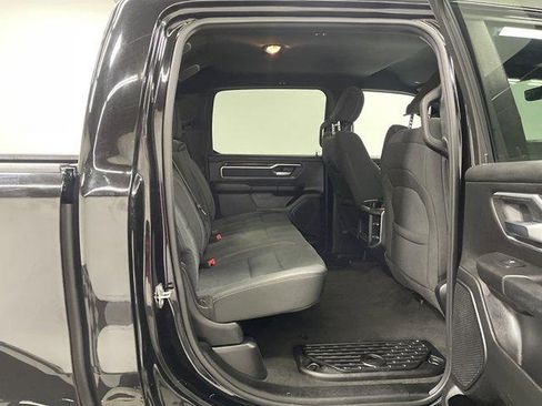 Used 2022 RAM 1500 Big Horn AWD/4WD image 14